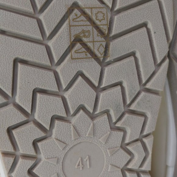 Galatea Winter Boots Made With 100% Australia Shearling Women's Size 10 … - Picture 8 of 14